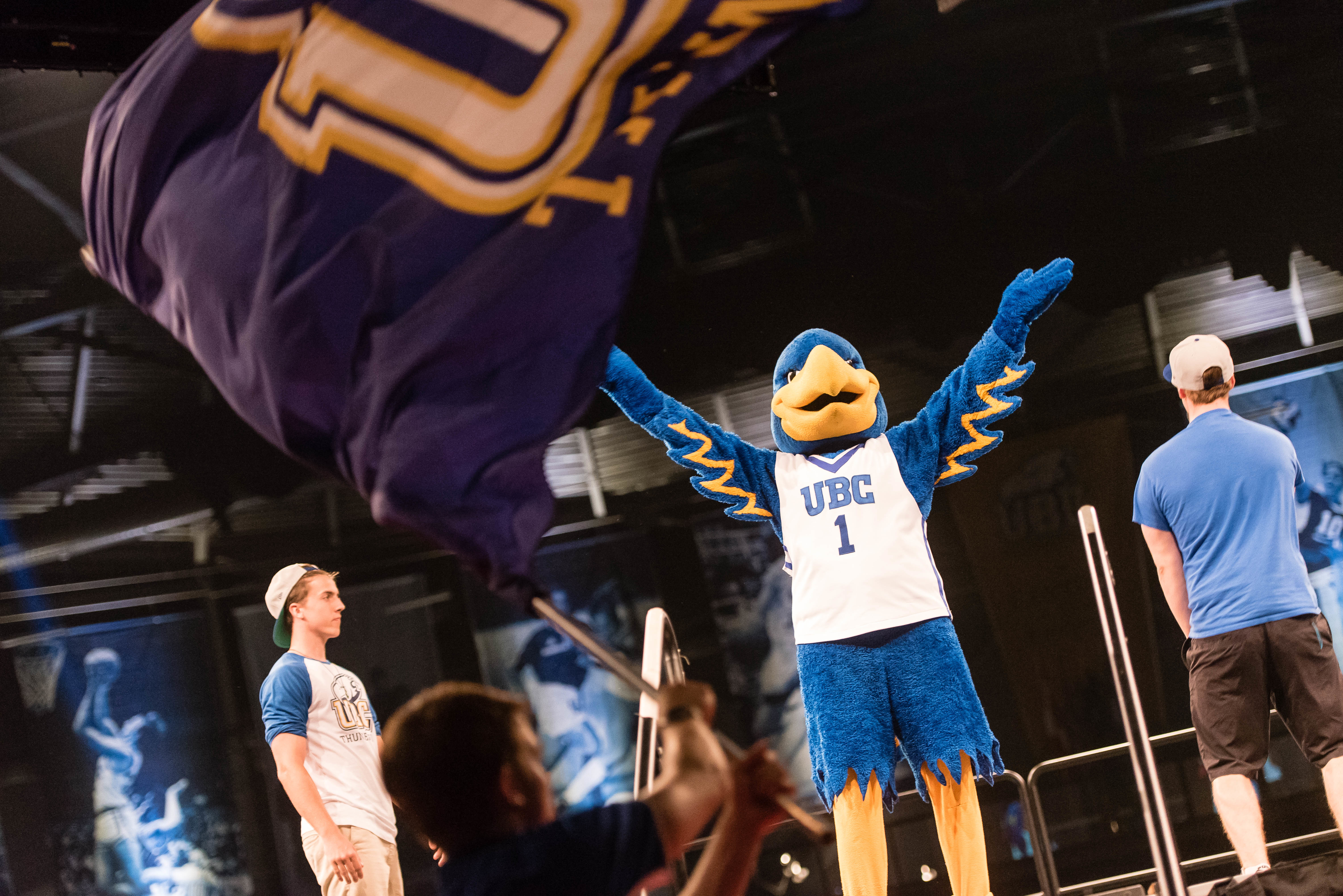 Thunder the mascot at a Imagine UBC Pep Rally