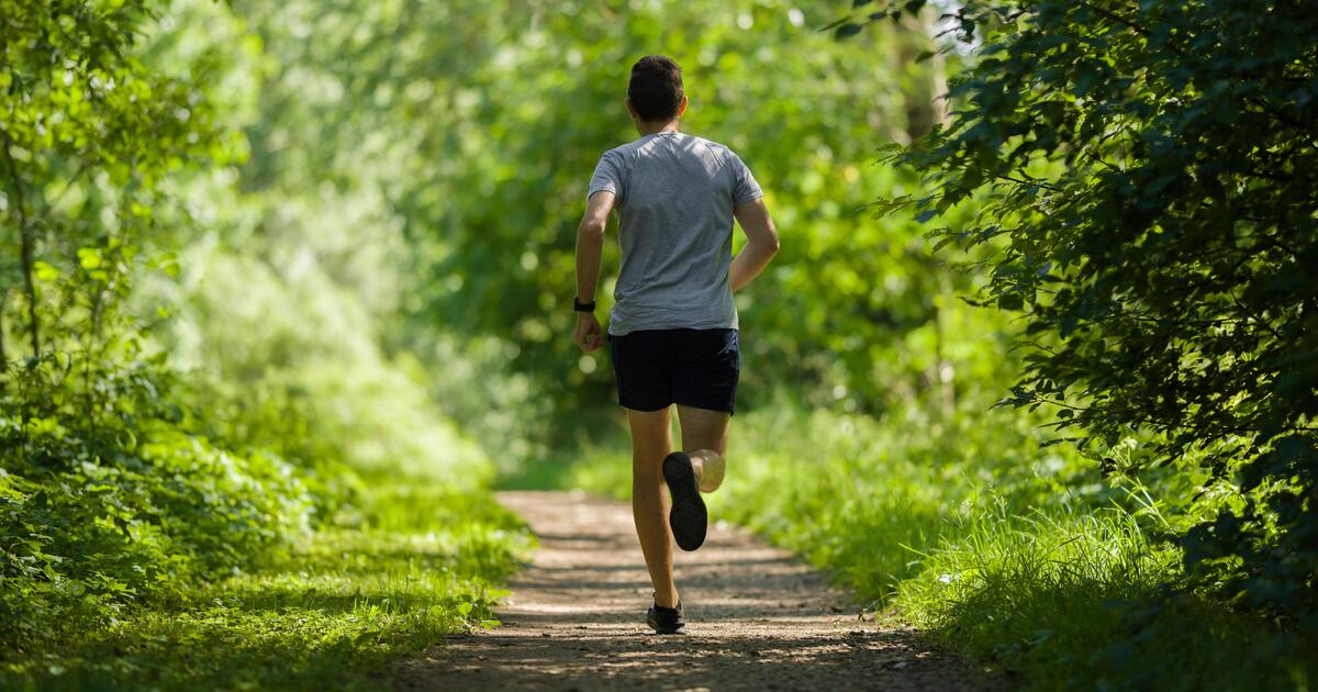 Is it safe to exercise amid extreme heat and smoky skies? | UBC Magazine