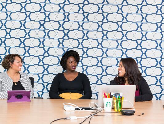 Women feel better when they work with other women