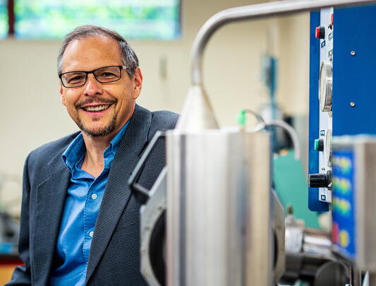 Headshot of Dr. Orlando Rojas