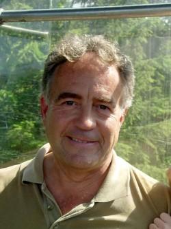 Alumnus Paul van Westendorp is British Columbia’s provincial apiarist.