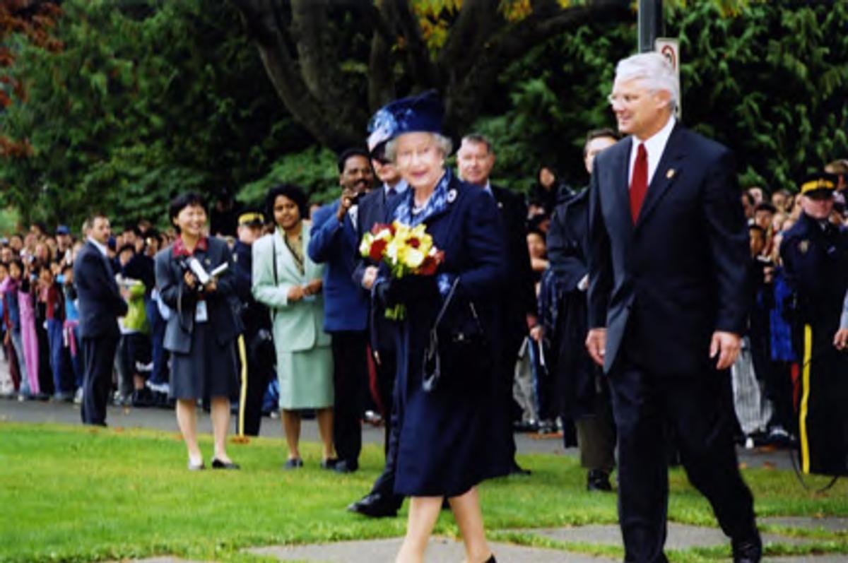 Queen Elizabeth with Gordon Campbell during Royal Jubilee visit to UBC