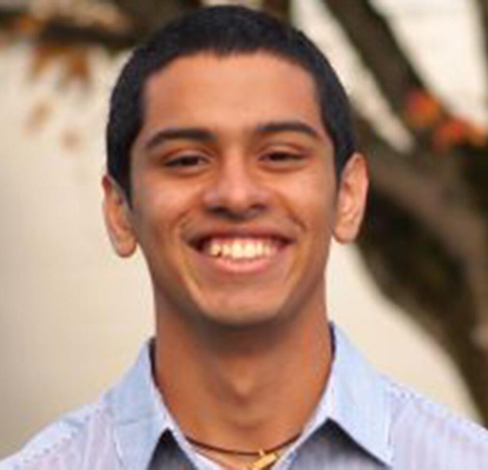 Varun Srivatsan, BIE’18
